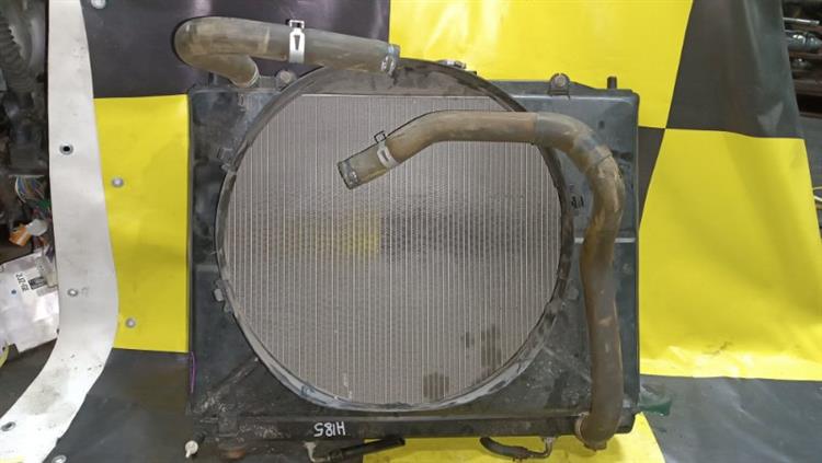 Радиатор основной Мицубиси Паджеро в Кургане 105204